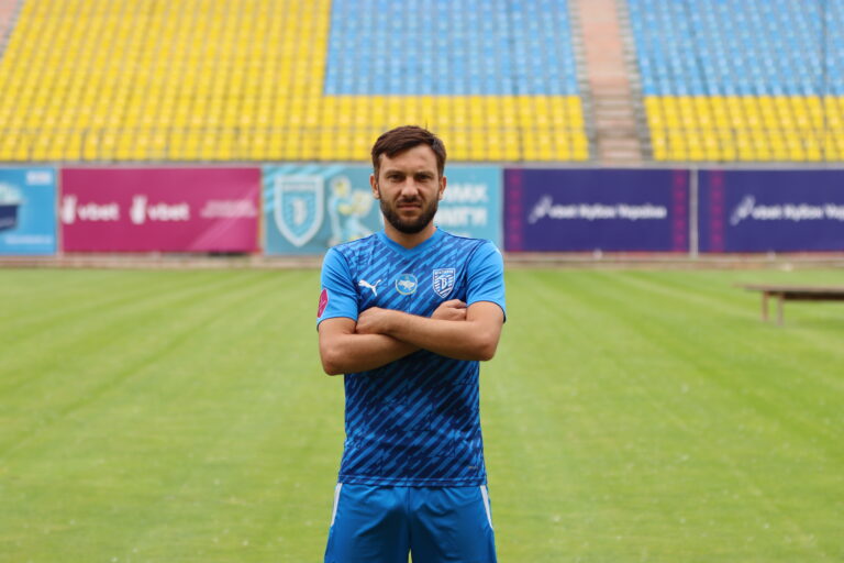 Ближче до гравців «Вікторії»: Руслан Паламар – «Ми з Данилом Книшем, розуміємо один одного не лише на футбольному полі, але й за його межами»