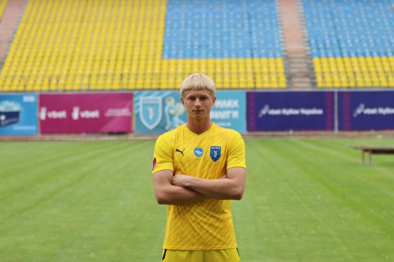 Ближче до гравців «Вікторії»: Назар Юрченко – «Вікторія — це команда мого міста і моя рідна команда»